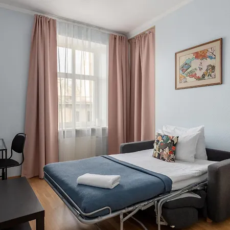 Heart, Sunlit, Free Parking And Bag Storage Dzīvoklis Riga